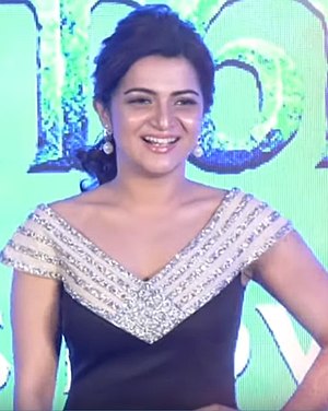 Dhivyadharshini Profile Picture