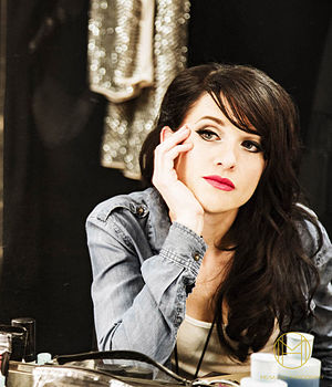 Lena Hall