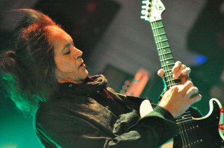 Jake E. Lee