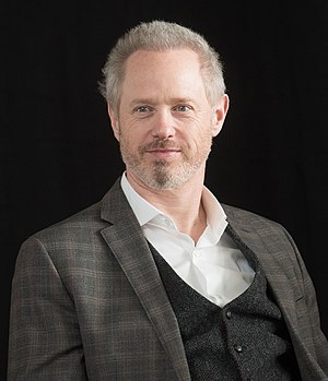 Raphael Sbarge Profile Picture