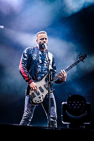 Chris Wolstenholme