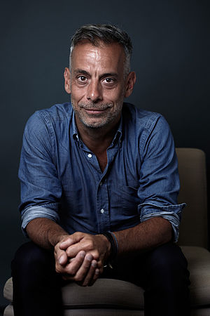 Joe Mantello Profile Picture