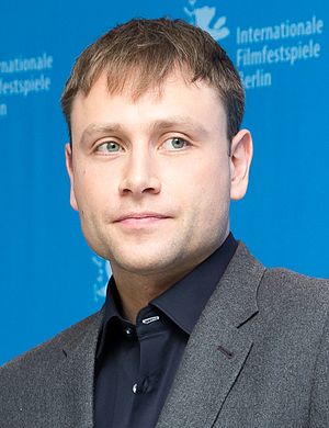 Max Riemelt Profile Picture