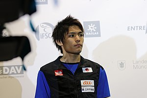 Tomoa Narasaki Profile Picture