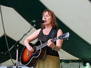 Iris DeMent Profile Picture