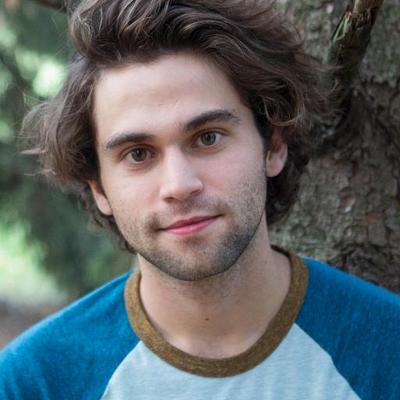 Jake Borelli Profile Picture