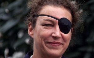 Marie Colvin Profile Picture