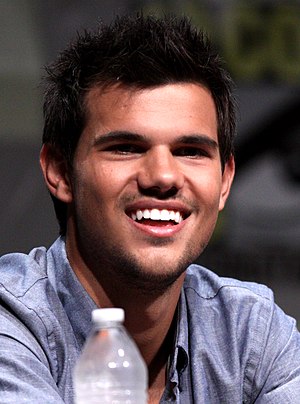 Taylor Lautner Profile Picture
