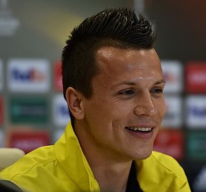 Yevhen Konoplyanka Profile Picture