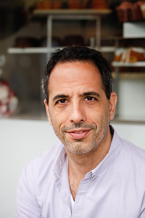 Yotam Ottolenghi Profile Picture