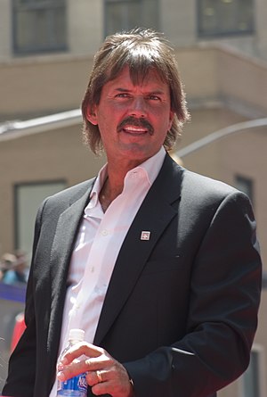 Dennis Eckersley Profile Picture