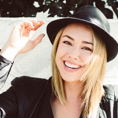 Lindsey McKeon Profile Picture