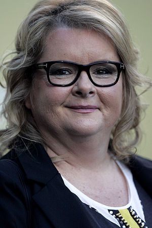 Magda Szubanski Profile Picture