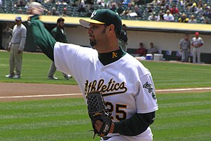 Esteban Loaiza