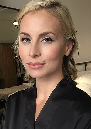 Niki Taylor Profile Picture