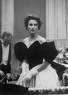 Babe Paley Profile Picture