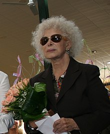 Cayetana Fitz-James Stuart, 18th Duchess of Alba Profile Picture