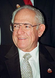 Dave Thomas (businessman)