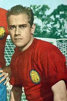 Luis Suárez (footballer, born 1935) Profile Picture