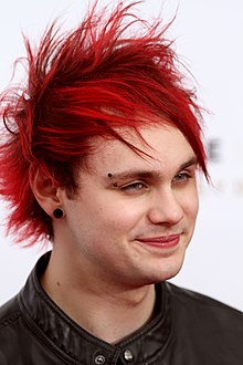 Michael Clifford (musician) Profile Picture