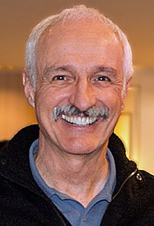 Michael Gross (actor) Profile Picture