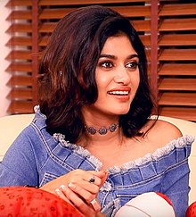 Oviya