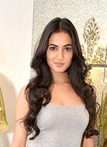 Sonal Chauhan Profile Picture