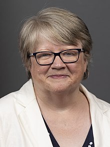 Thérèse Coffey Profile Picture