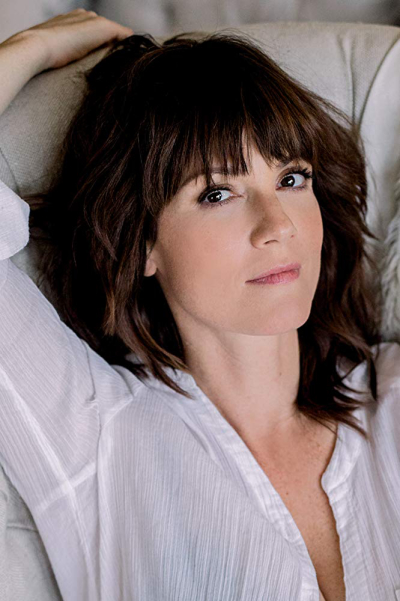 Zoe McLellan Profile Picture