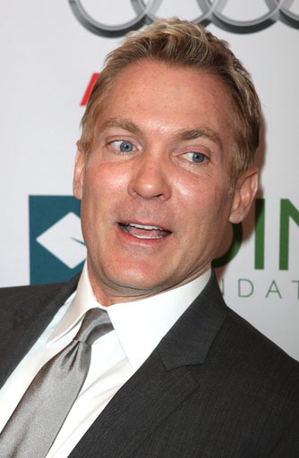 Sam Champion Profile Picture