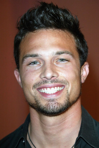 Ricardo Medina Jr. Profile Picture