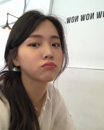 Kim Ji-eun Profile Picture