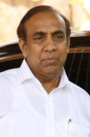 B. Ravi Pillai