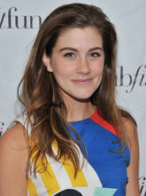 Laura Dreyfuss