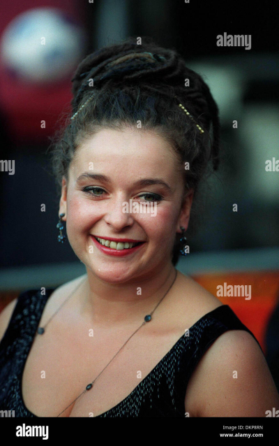 Julia Sawalha - Age, Family, Biography | The Famous Birthday