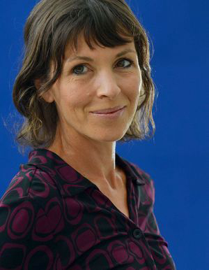 Rachel Cusk Profile Picture