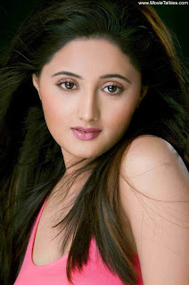 Rashami Desai Profile Picture