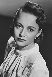 Olivia de Havilland Profile Picture