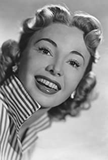 Audrey Meadows Profile Picture