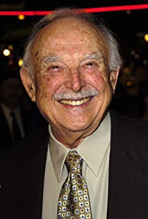 Bill Macy Profile Picture