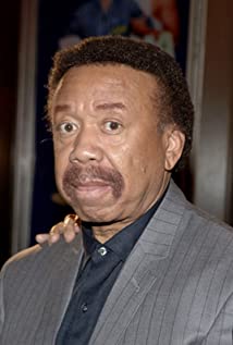 Maurice White Profile Picture