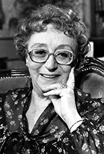 Thora Hird Profile Picture