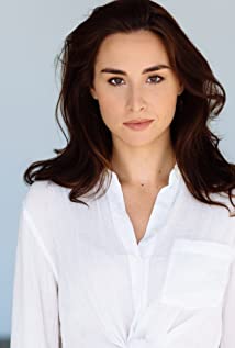 Allison Scagliotti Profile Picture