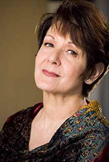 Ivonne Coll