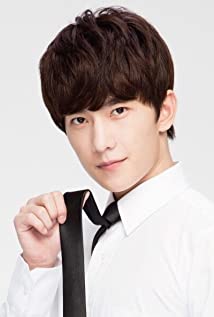 Yang Yang Profile Picture