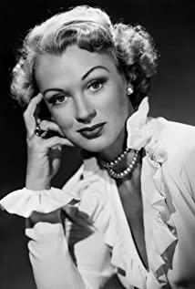 Eve Arden Profile Picture