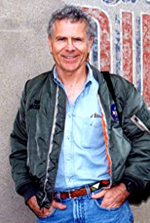 Homer H. Hickam Jr. Profile Picture