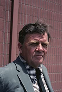 Pat Hingle Profile Picture